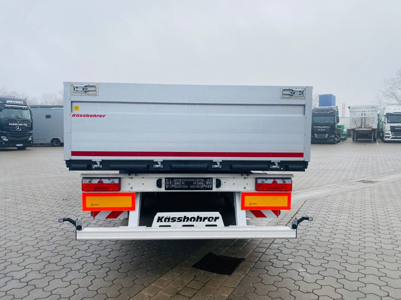 Kässbohrer Bordwandauflieger Twistlocks - 드롭사이드/ 플랫베드 세미 트레일러 : 사진 5 Kässbohrer Bordwandauflieger Twistlocks - 드롭사이드/ 플랫베드 세미 트레일러 : 사진 5