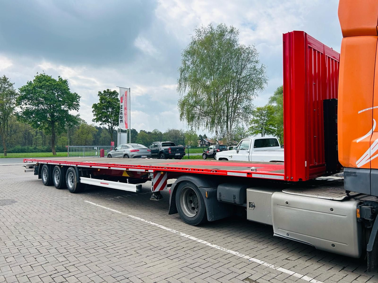 Kässbohrer K.SFS M Mega Plattform Auflieger Sofort Verfügba - 드롭사이드/ 플랫베드 세미 트레일러 : 사진 2 Kässbohrer K.SFS M Mega Plattform Auflieger Sofort Verfügba - 드롭사이드/ 플랫베드 세미 트레일러 : 사진 2