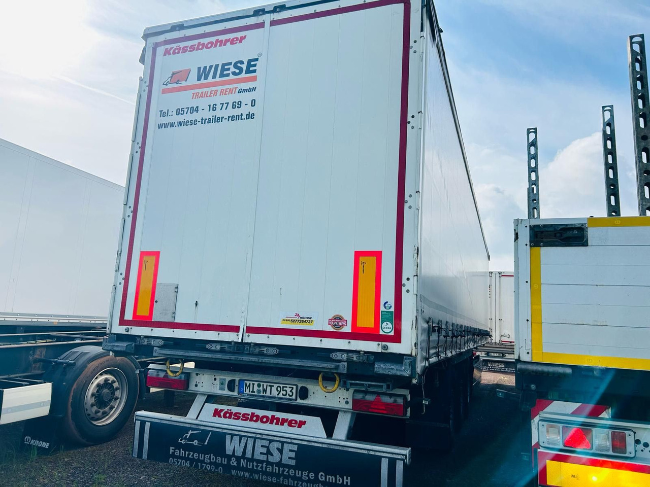 Kässbohrer Schiebeplanen Auflieger - 커튼사이더 세미 트레일러 : 사진 2 Kässbohrer Schiebeplanen Auflieger - 커튼사이더 세미 트레일러 : 사진 2