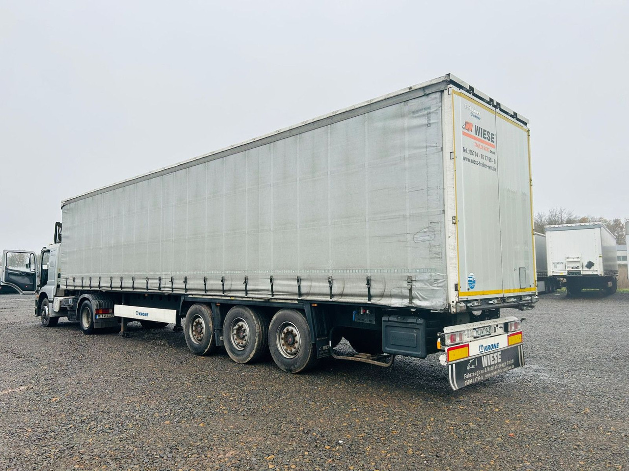 Krone SD Coil Liner Schiebeplanen Auflieger - 커튼사이더 세미 트레일러 : 사진 4 Krone SD Coil Liner Schiebeplanen Auflieger - 커튼사이더 세미 트레일러 : 사진 4
