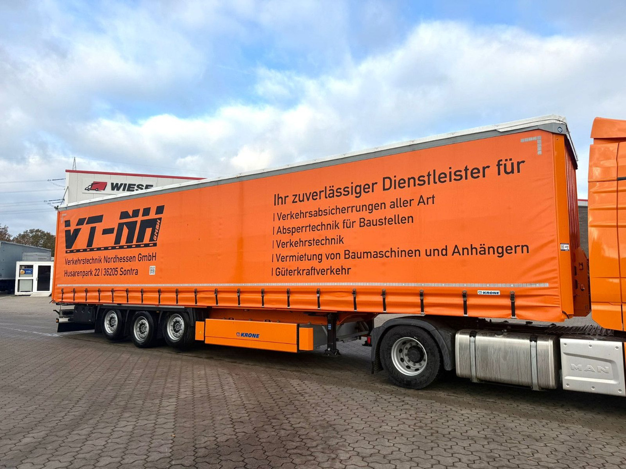 Krone Schiebeplanen Auflieger Wie Neu Code XL - 커튼사이더 세미 트레일러 : 사진 1 Krone Schiebeplanen Auflieger Wie Neu Code XL - 커튼사이더 세미 트레일러 : 사진 1