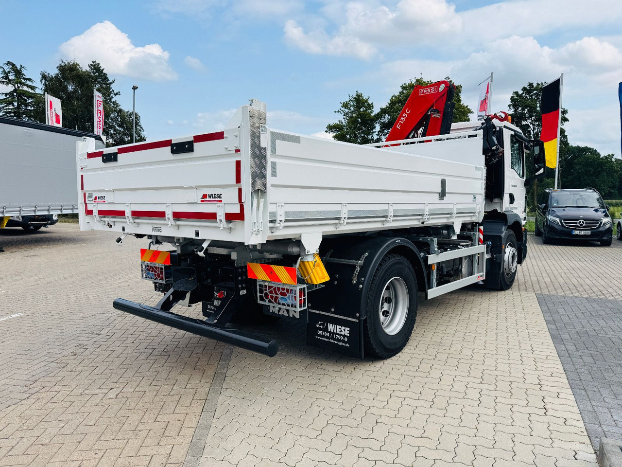 MAN 18.320 4x2 mit Fassi Ladekran Sofort Verfügbar - 덤프트럭, 크레인 트럭 : 사진 3 MAN 18.320 4x2 mit Fassi Ladekran Sofort Verfügbar - 덤프트럭, 크레인 트럭 : 사진 3