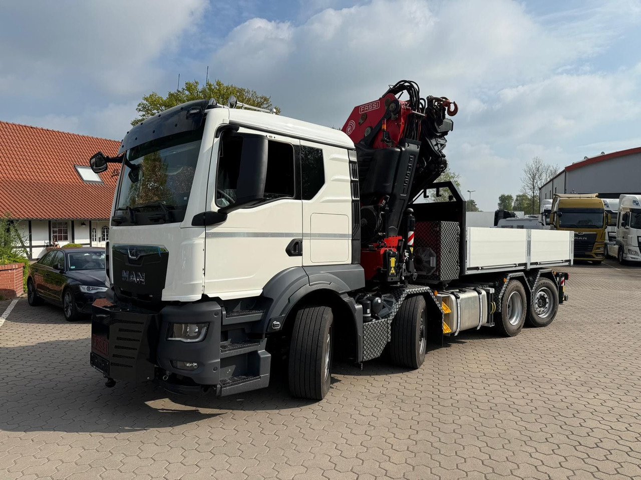 MAN 35.520 8x4 Fassi F800 RA2.28 OHNE ABSTÜTZÜBERWA. - 트랙터 유닛 : 사진 3 MAN 35.520 8x4 Fassi F800 RA2.28 OHNE ABSTÜTZÜBERWA. - 트랙터 유닛 : 사진 3