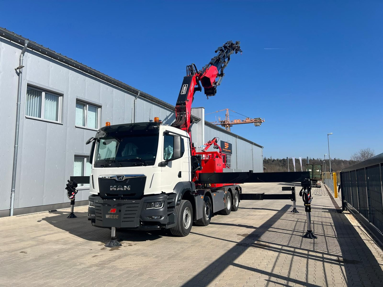 MAN 8x4 Hydro mit F1150 inkl Jib und Winde Korb - 트랙터 유닛 : 사진 1 MAN 8x4 Hydro mit F1150 inkl Jib und Winde Korb - 트랙터 유닛 : 사진 1