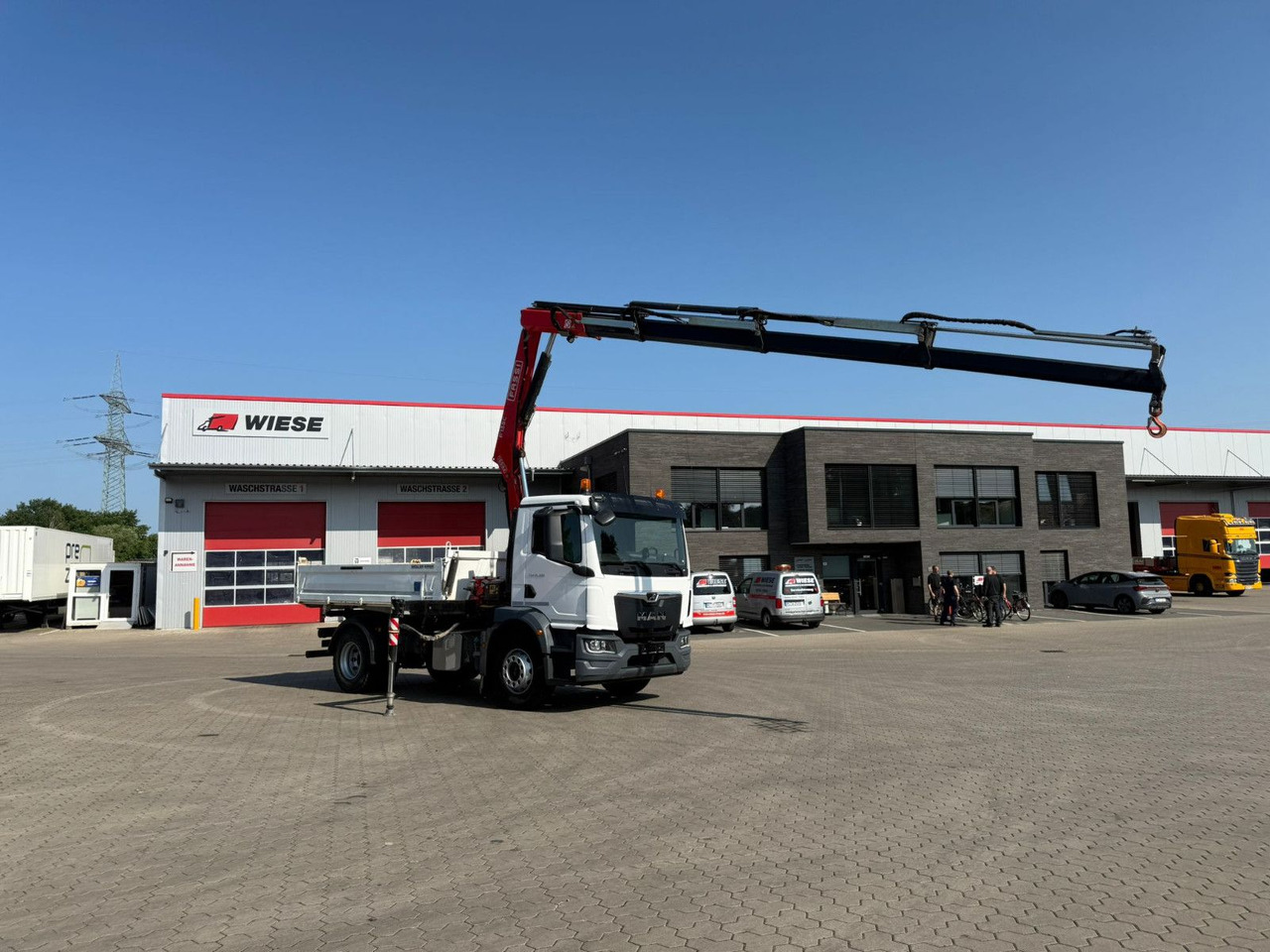 MAN TGM 18.320 4x2 BB mit Fassi F135 Kipper Kran - 덤프트럭, 크레인 트럭 : 사진 2 MAN TGM 18.320 4x2 BB mit Fassi F135 Kipper Kran - 덤프트럭, 크레인 트럭 : 사진 2