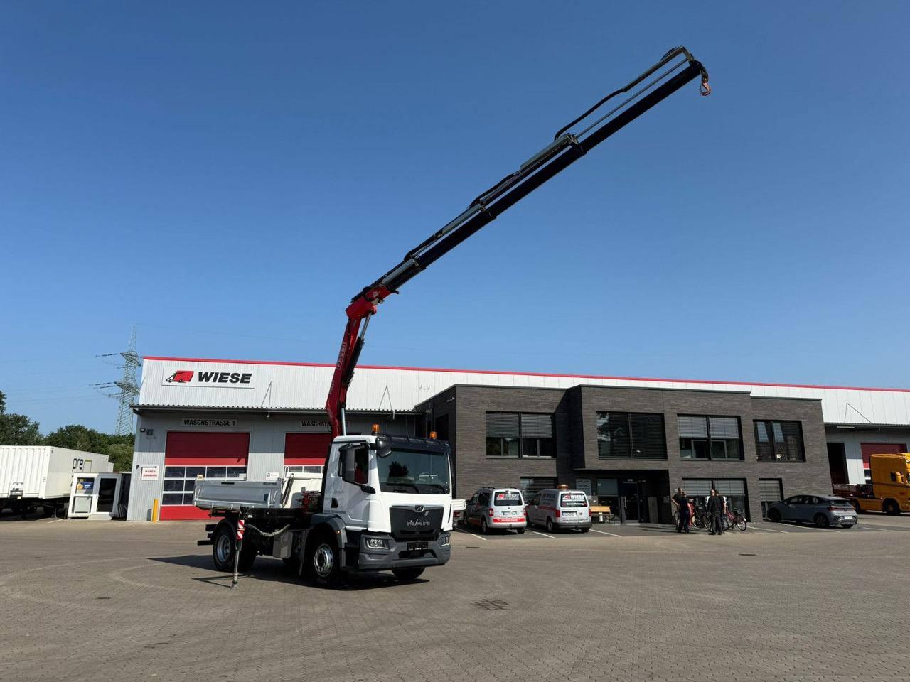 MAN TGM 18.320 4x2 BB mit Kran Fassi F135 Kipper - 덤프트럭, 크레인 트럭 : 사진 2 MAN TGM 18.320 4x2 BB mit Kran Fassi F135 Kipper - 덤프트럭, 크레인 트럭 : 사진 2