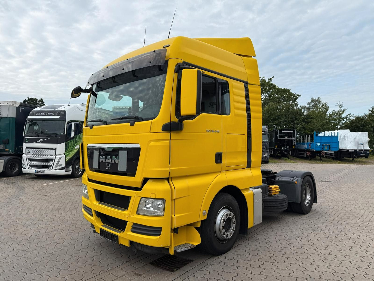 MAN TGX 18.440 Top gepflegt - 트랙터 유닛 : 사진 1 MAN TGX 18.440 Top gepflegt - 트랙터 유닛 : 사진 1