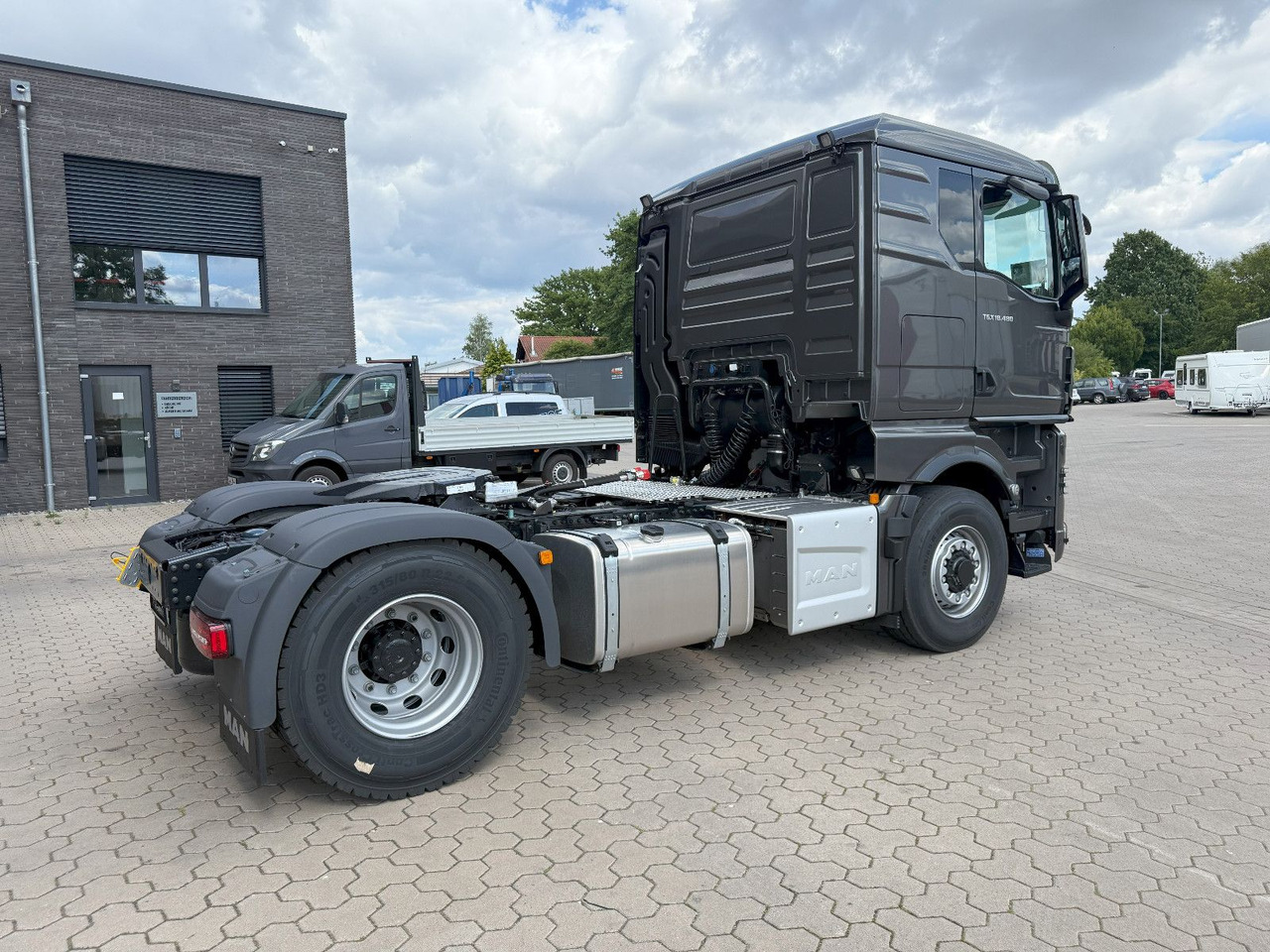 MAN TGX 18.480 4x4H HydroDrive mit Hydraulik - 트랙터 유닛 : 사진 3 MAN TGX 18.480 4x4H HydroDrive mit Hydraulik - 트랙터 유닛 : 사진 3
