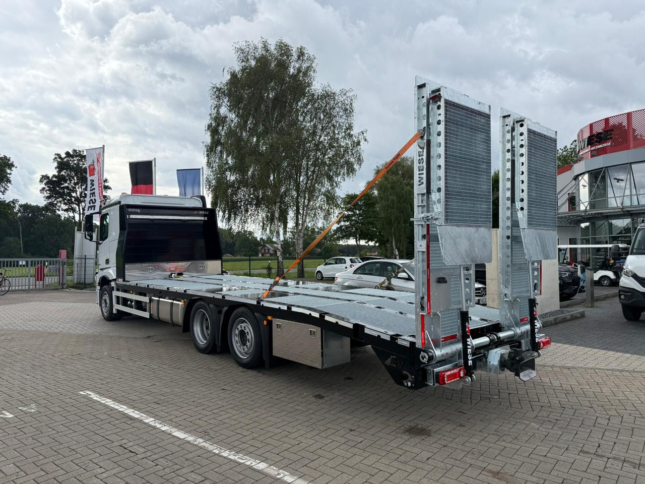 Mercedes-Benz Actros mit Rampen, Maschinentransporter - 자동 운반 장치 트럭 : 사진 3 Mercedes-Benz Actros mit Rampen, Maschinentransporter - 자동 운반 장치 트럭 : 사진 3
