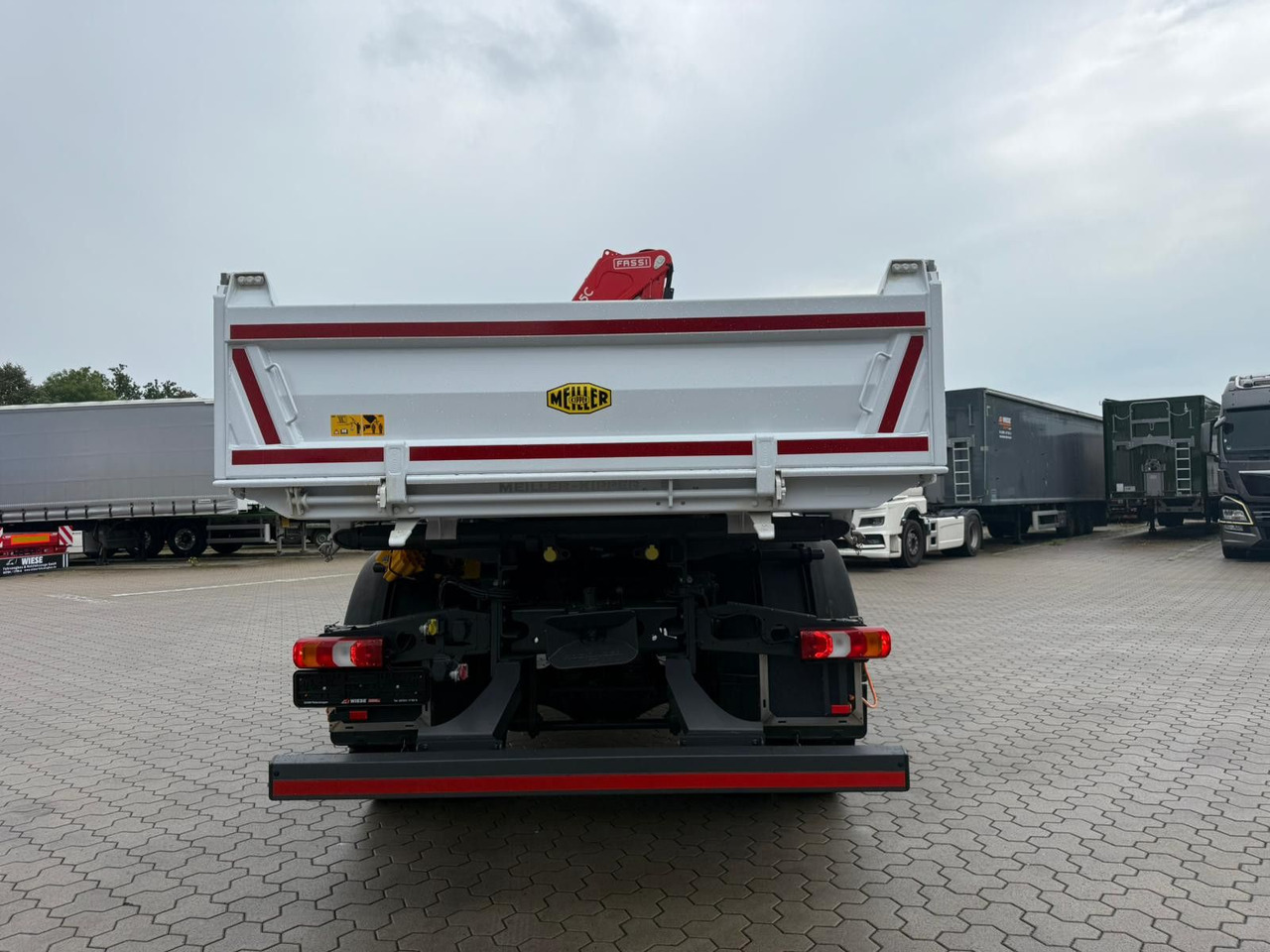 Mercedes-Benz Arocs 1835 4x4 Allrad Fassi F135 Kran Kipper - 크레인 트럭 : 사진 5 Mercedes-Benz Arocs 1835 4x4 Allrad Fassi F135 Kran Kipper - 크레인 트럭 : 사진 5