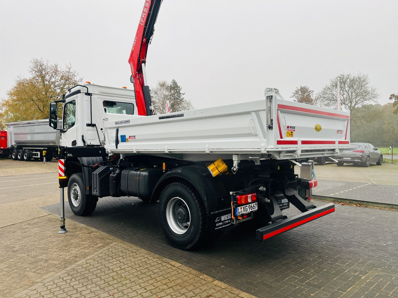 Mercedes-Benz Arocs 1835 4x4 Meiller Fassi F135 Kran Kipper - 덤프트럭, 크레인 트럭 : 사진 4 Mercedes-Benz Arocs 1835 4x4 Meiller Fassi F135 Kran Kipper - 덤프트럭, 크레인 트럭 : 사진 4