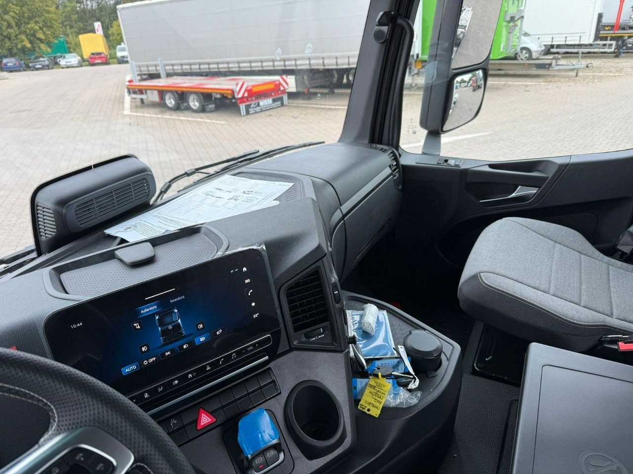 후크 리프트 트럭 Mercedes-Benz Arocs 5 2651L 6 x4 Meiller RS 2170 : 사진 7