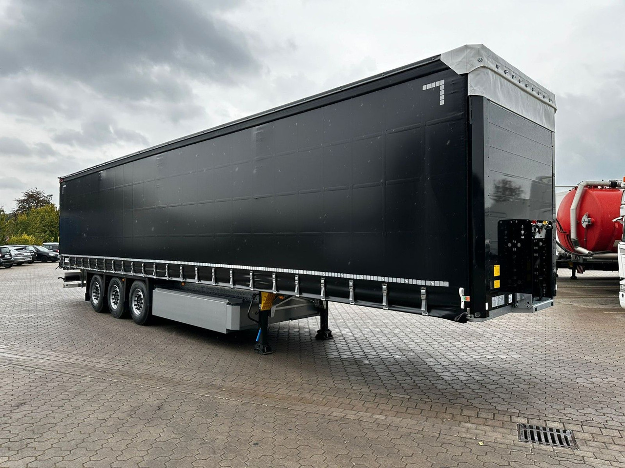 Schmitz Cargobull SCS 24/L Speed Curtain - sofort verfügbar!! - 커튼사이더 세미 트레일러 : 사진 3 Schmitz Cargobull SCS 24/L Speed Curtain - sofort verfügbar!! - 커튼사이더 세미 트레일러 : 사진 3