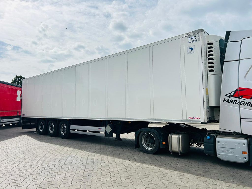 Schmitz Cargobull SKO 24 /L FP 45 Cool Pharma Zertifikat - 냉동 세미 트레일러 : 사진 4 Schmitz Cargobull SKO 24 /L FP 45 Cool Pharma Zertifikat - 냉동 세미 트레일러 : 사진 4