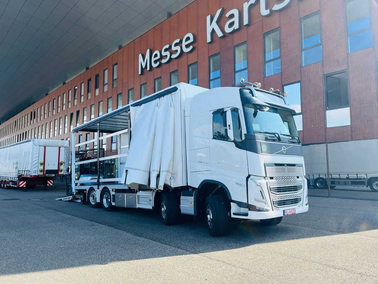 Volvo FH 500 8x2 Arbeitsbühnen Transporter LBW 9t - 견인 트럭 : 사진 4 Volvo FH 500 8x2 Arbeitsbühnen Transporter LBW 9t - 견인 트럭 : 사진 4