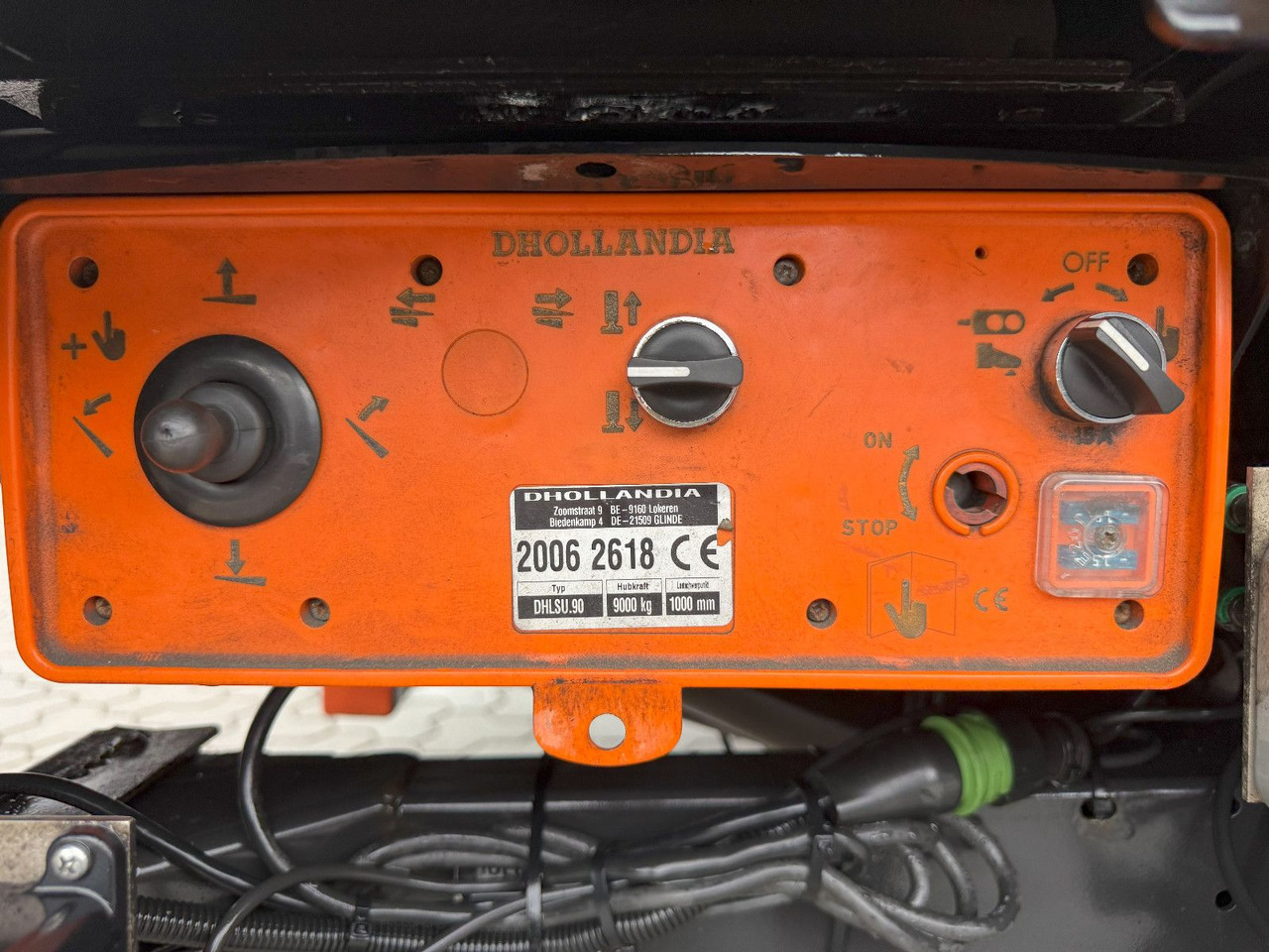 저하대 세미 트레일러 Wiese Mega Schiebeplane mit Dhollandia Rampe 9t : 사진 10