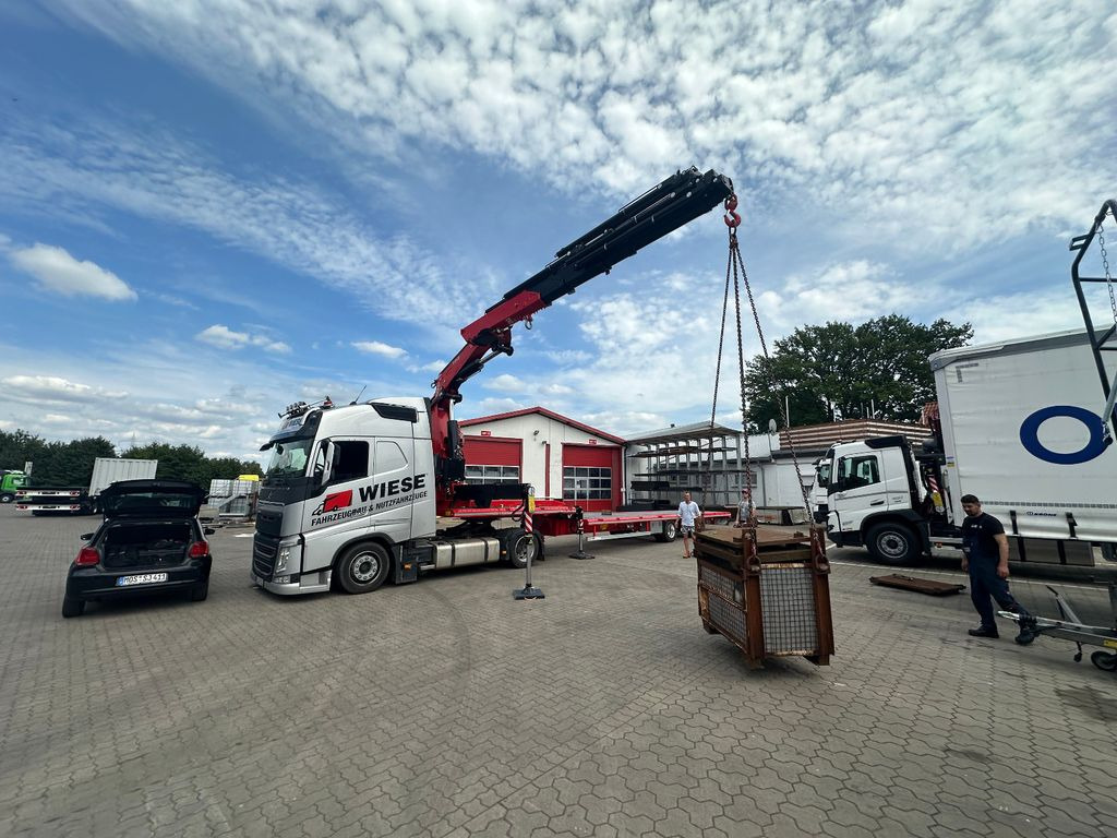 Wiese Stufensattel Tieflader mit Kran Fassi F545 - 드롭사이드/ 플랫베드 세미 트레일러 : 사진 2 Wiese Stufensattel Tieflader mit Kran Fassi F545 - 드롭사이드/ 플랫베드 세미 트레일러 : 사진 2