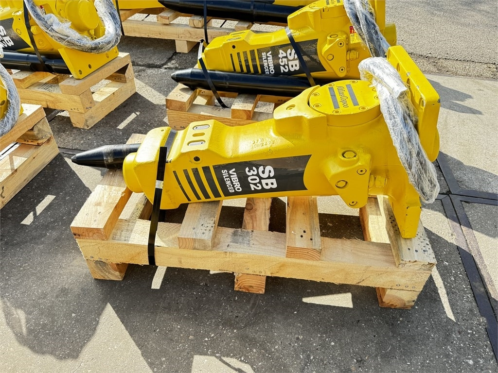 Atlas Copco SB 302 Epiroc SB302 - 유압 해머 건설기계 용 : 사진 3 Atlas Copco SB 302 Epiroc SB302 - 유압 해머 건설기계 용 : 사진 3