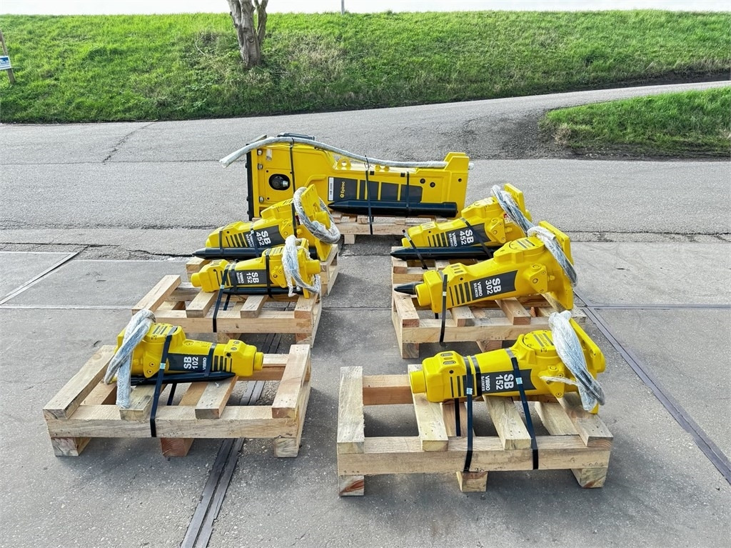 Atlas Copco SB 302 Epiroc SB302 - 유압 해머 건설기계 용 : 사진 4 Atlas Copco SB 302 Epiroc SB302 - 유압 해머 건설기계 용 : 사진 4