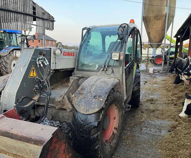 CLAAS Scorpion 7035 - 농업용 기계 : 사진 2 CLAAS Scorpion 7035 - 농업용 기계 : 사진 2