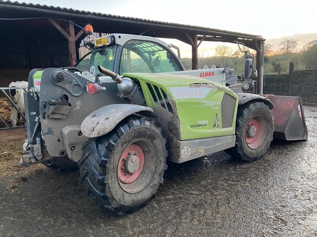CLAAS Scorpion 7035 - 농업용 기계 : 사진 3 CLAAS Scorpion 7035 - 농업용 기계 : 사진 3