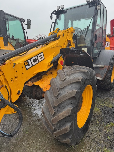 JCB TM320S - 텔레스코픽 핸들러 : 사진 2 JCB TM320S - 텔레스코픽 핸들러 : 사진 2