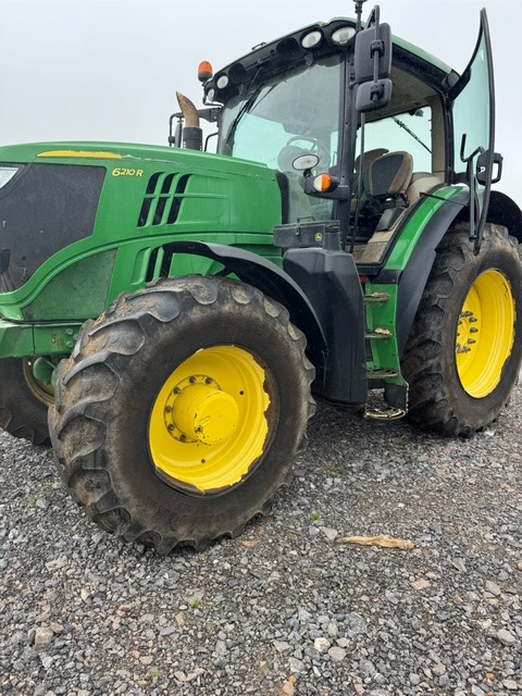JOHN DEERE 6210R - 장궤형 트랙터 : 사진 5 JOHN DEERE 6210R - 장궤형 트랙터 : 사진 5
