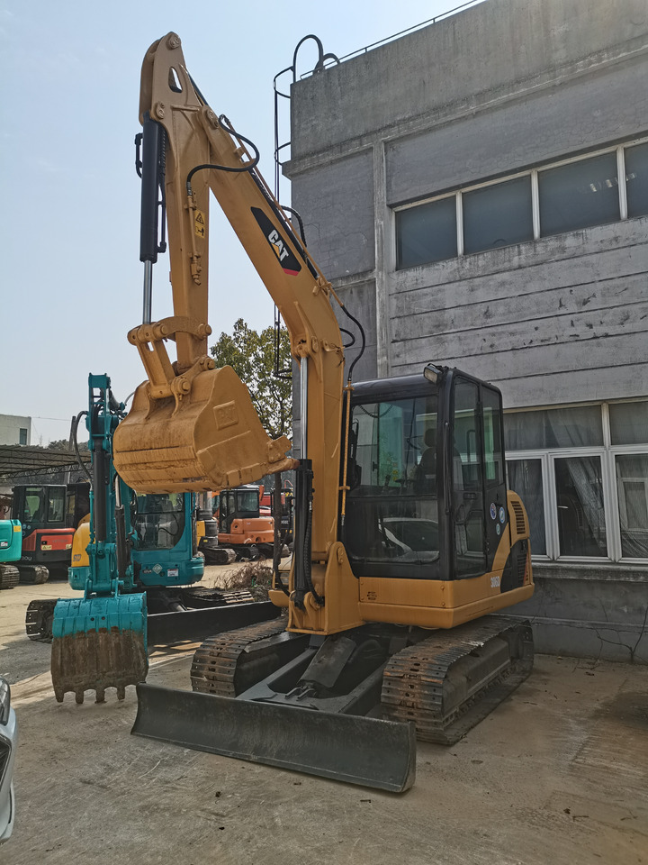 CATERPILLAR 306D - 크롤러 굴삭기 : 사진 5 CATERPILLAR 306D - 크롤러 굴삭기 : 사진 5