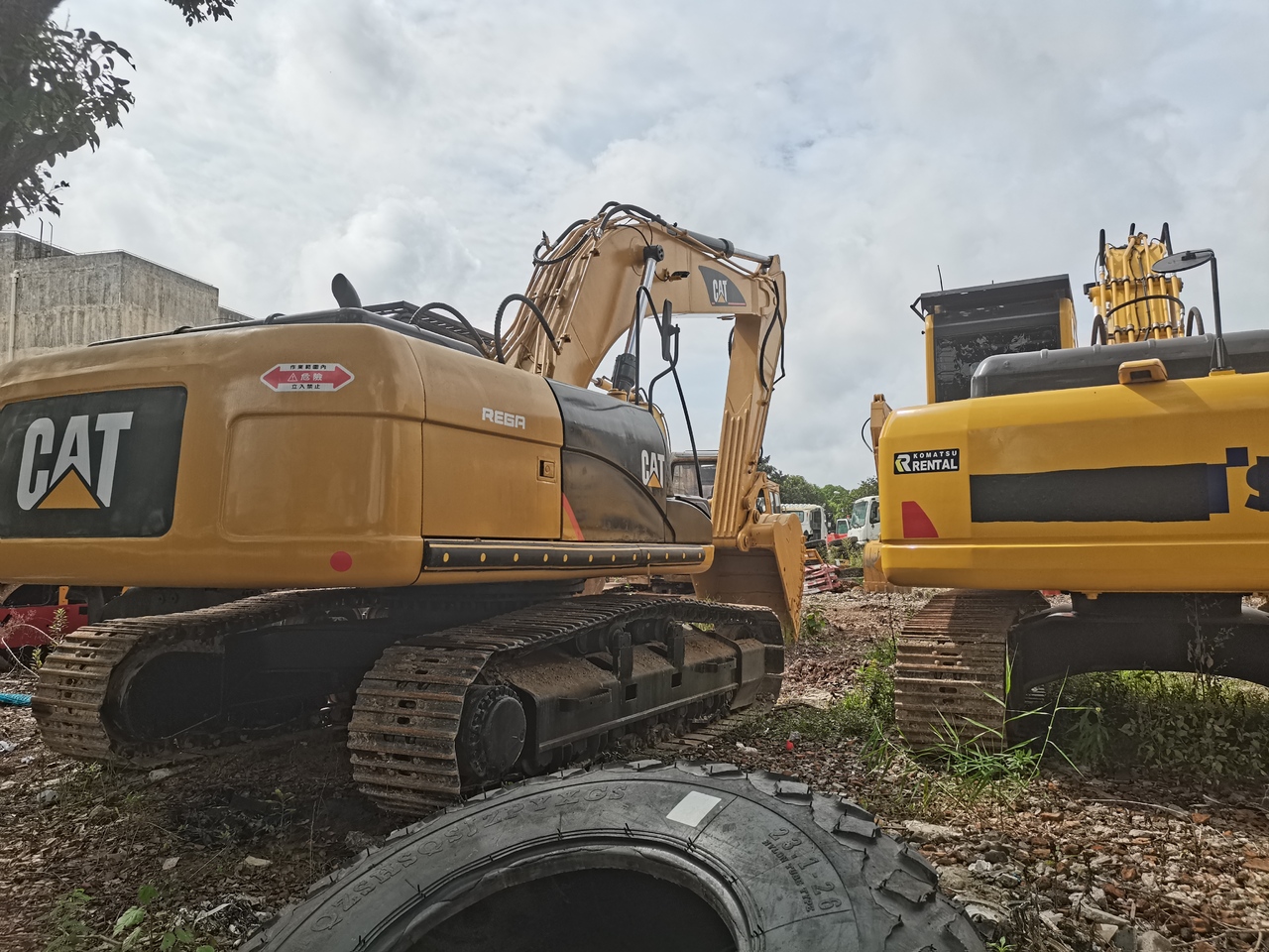 CATERPILLAR 325C - 크롤러 굴삭기 : 사진 3 CATERPILLAR 325C - 크롤러 굴삭기 : 사진 3