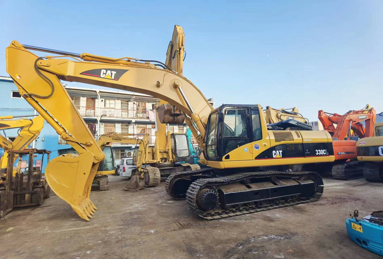 CATERPILLAR 330C - 크롤러 굴삭기 : 사진 4 CATERPILLAR 330C - 크롤러 굴삭기 : 사진 4