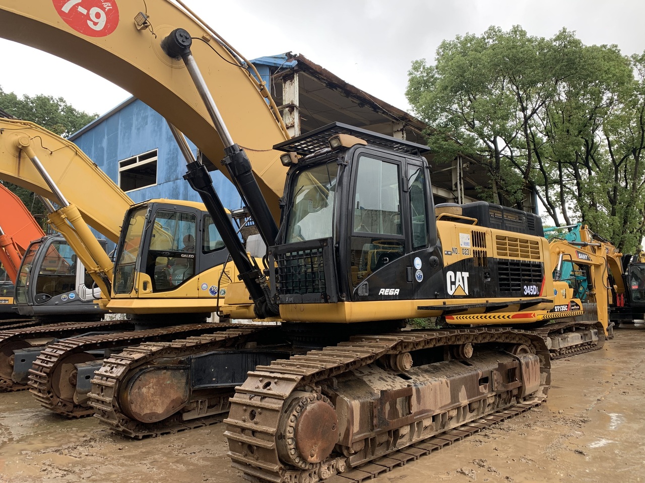 CATERPILLAR 345DL-excavator - 크롤러 굴삭기 : 사진 4 CATERPILLAR 345DL-excavator - 크롤러 굴삭기 : 사진 4