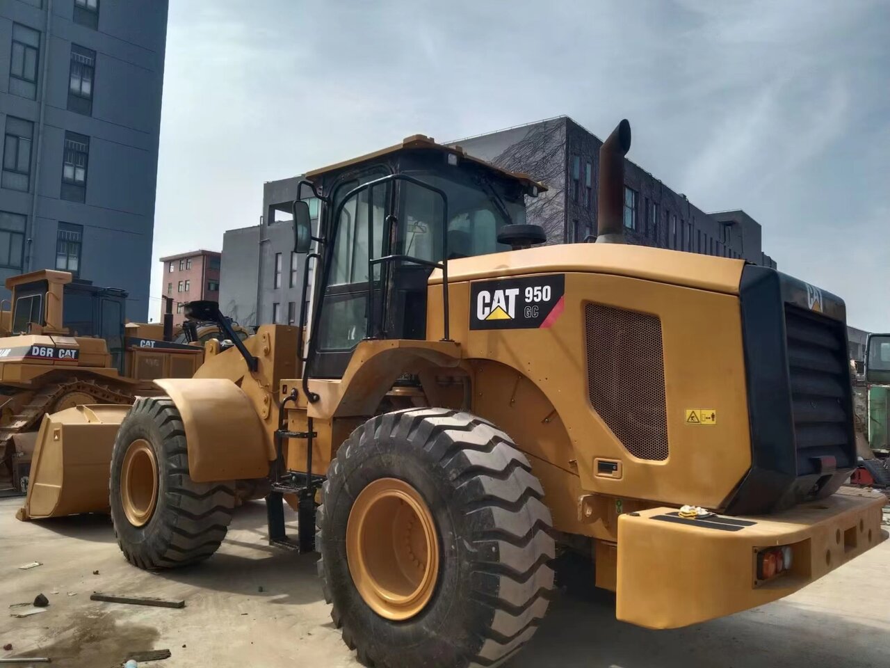 CATERPILLAR 950GC - 휠 로더 : 사진 1 CATERPILLAR 950GC - 휠 로더 : 사진 1