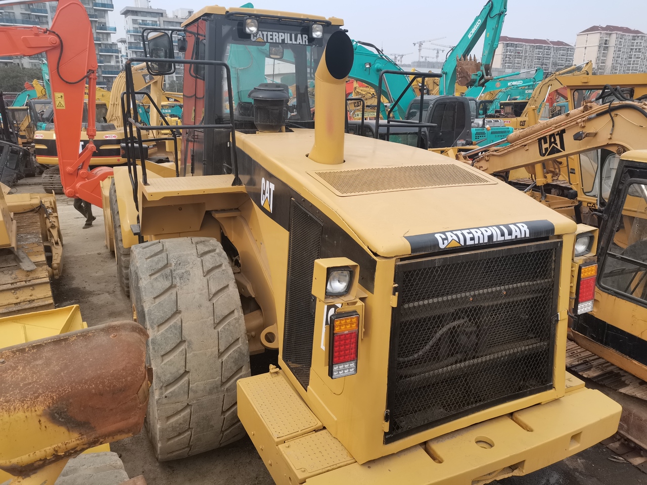 CATERPILLAR 980G - 휠 로더 : 사진 3 CATERPILLAR 980G - 휠 로더 : 사진 3
