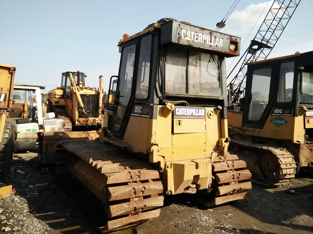 CATERPILLAR D5C - 불도저 : 사진 3 CATERPILLAR D5C - 불도저 : 사진 3