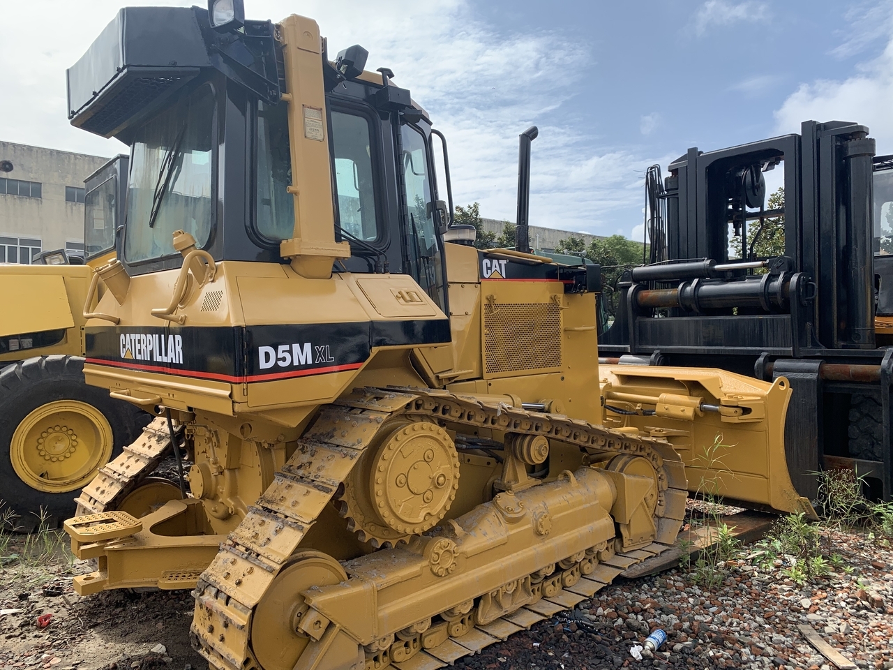 CATERPILLAR D5MXL - 불도저 : 사진 1 CATERPILLAR D5MXL - 불도저 : 사진 1