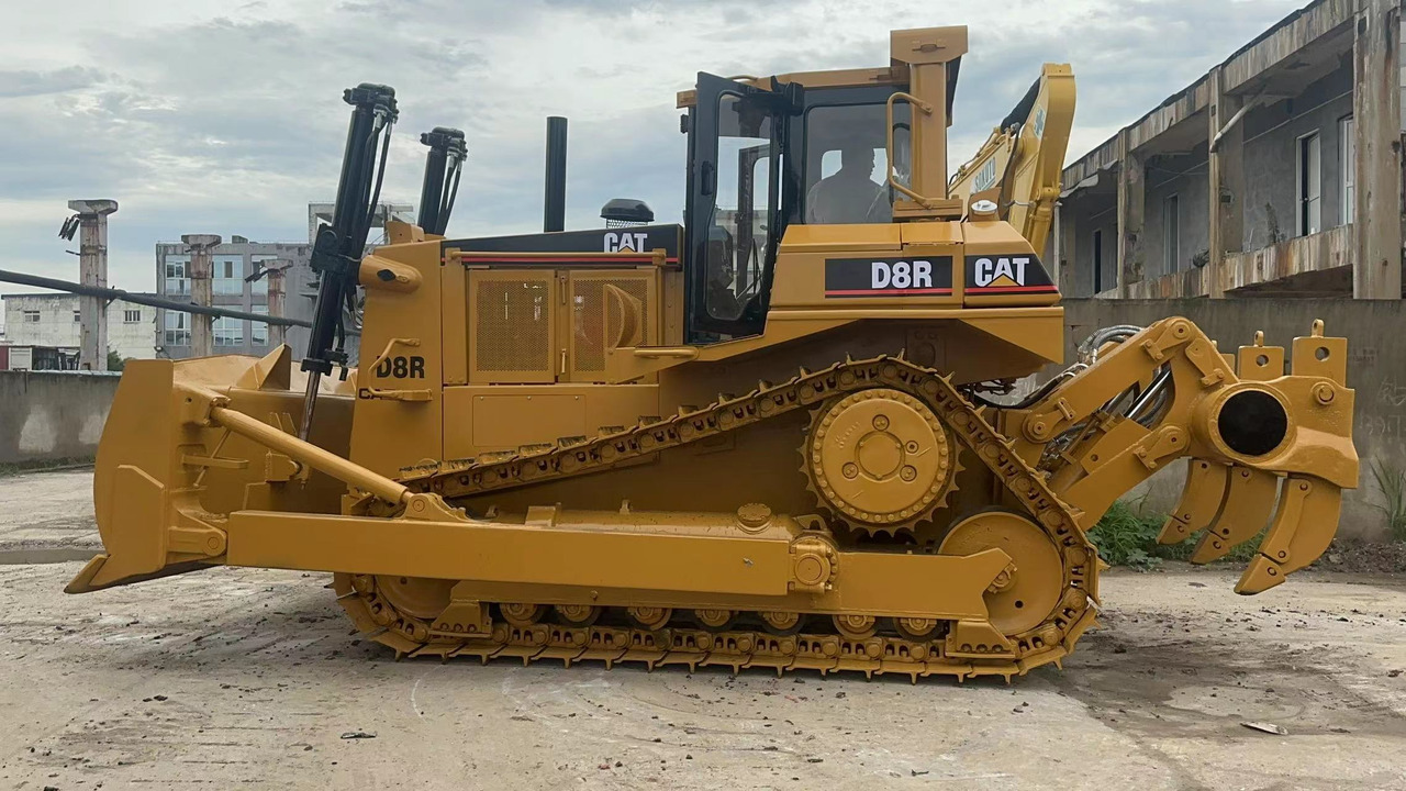 CATERPILLAR D8R - 불도저 : 사진 1 CATERPILLAR D8R - 불도저 : 사진 1