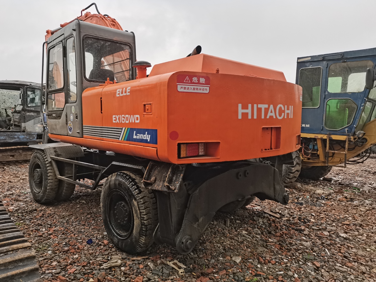 HITACHI EX160WD - 휠 굴삭기 : 사진 2 HITACHI EX160WD - 휠 굴삭기 : 사진 2
