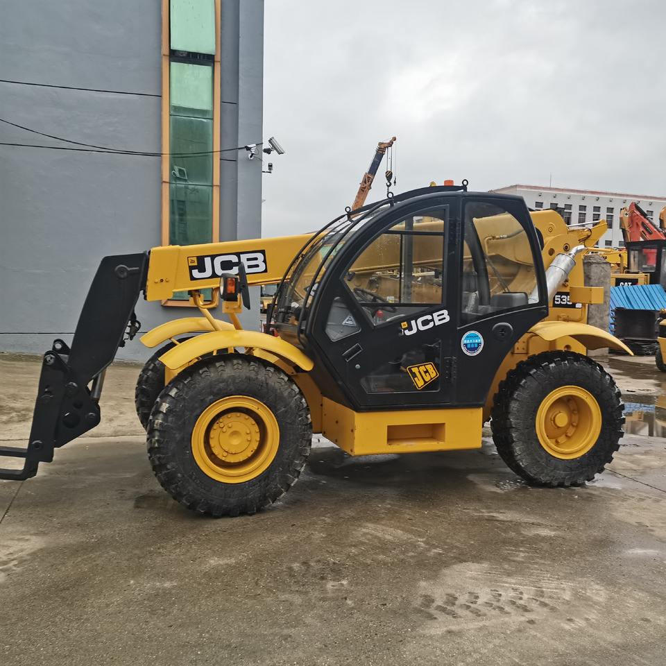 JCB 535 - 텔레스코픽 핸들러 : 사진 1 JCB 535 - 텔레스코픽 핸들러 : 사진 1
