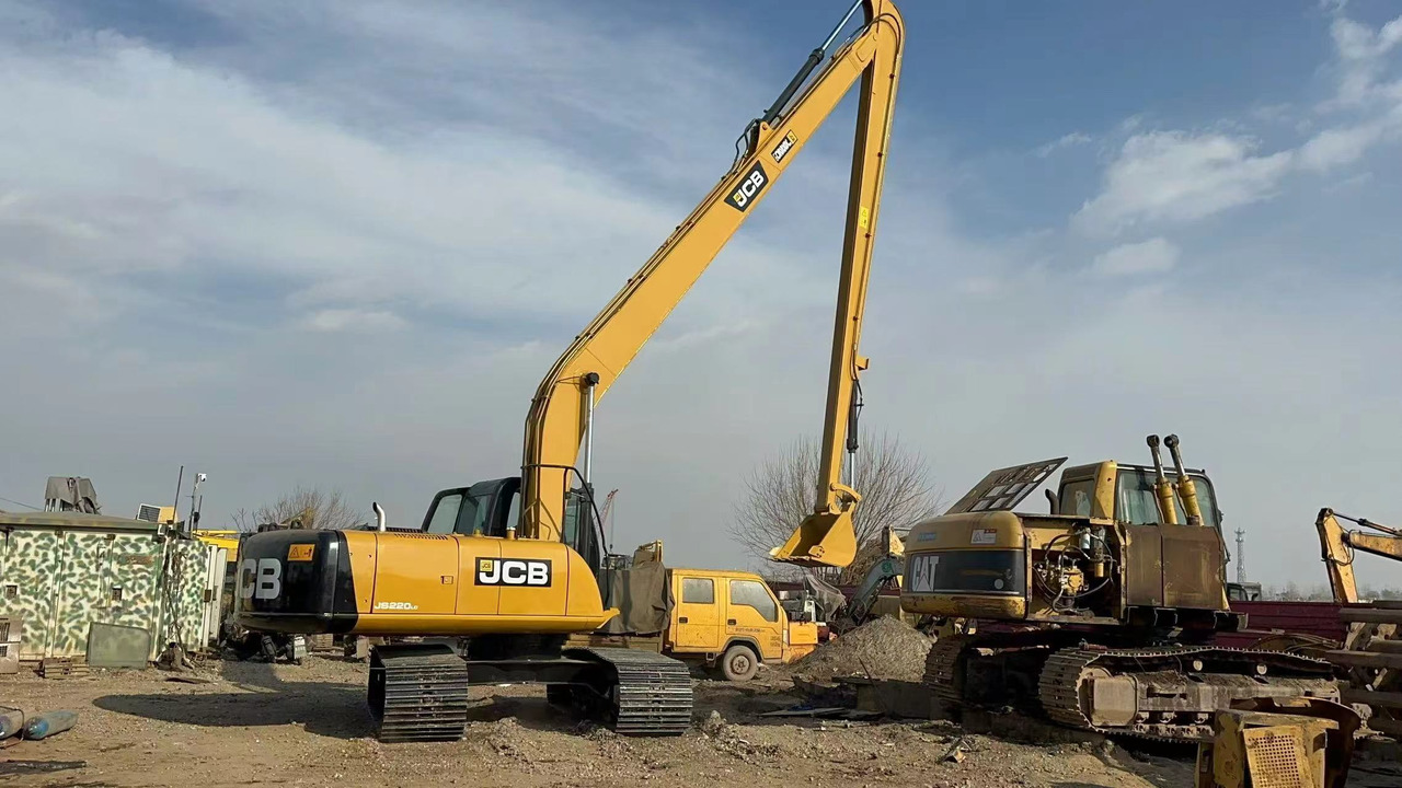 JCB JS220LC - 크롤러 굴삭기 : 사진 3 JCB JS220LC - 크롤러 굴삭기 : 사진 3