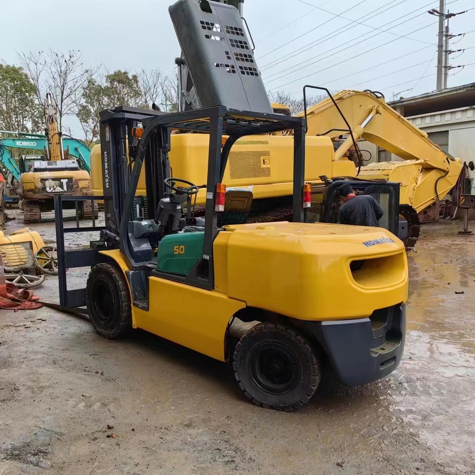 KOMATSU FD50AT-7 - 지게차 : 사진 1 KOMATSU FD50AT-7 - 지게차 : 사진 1