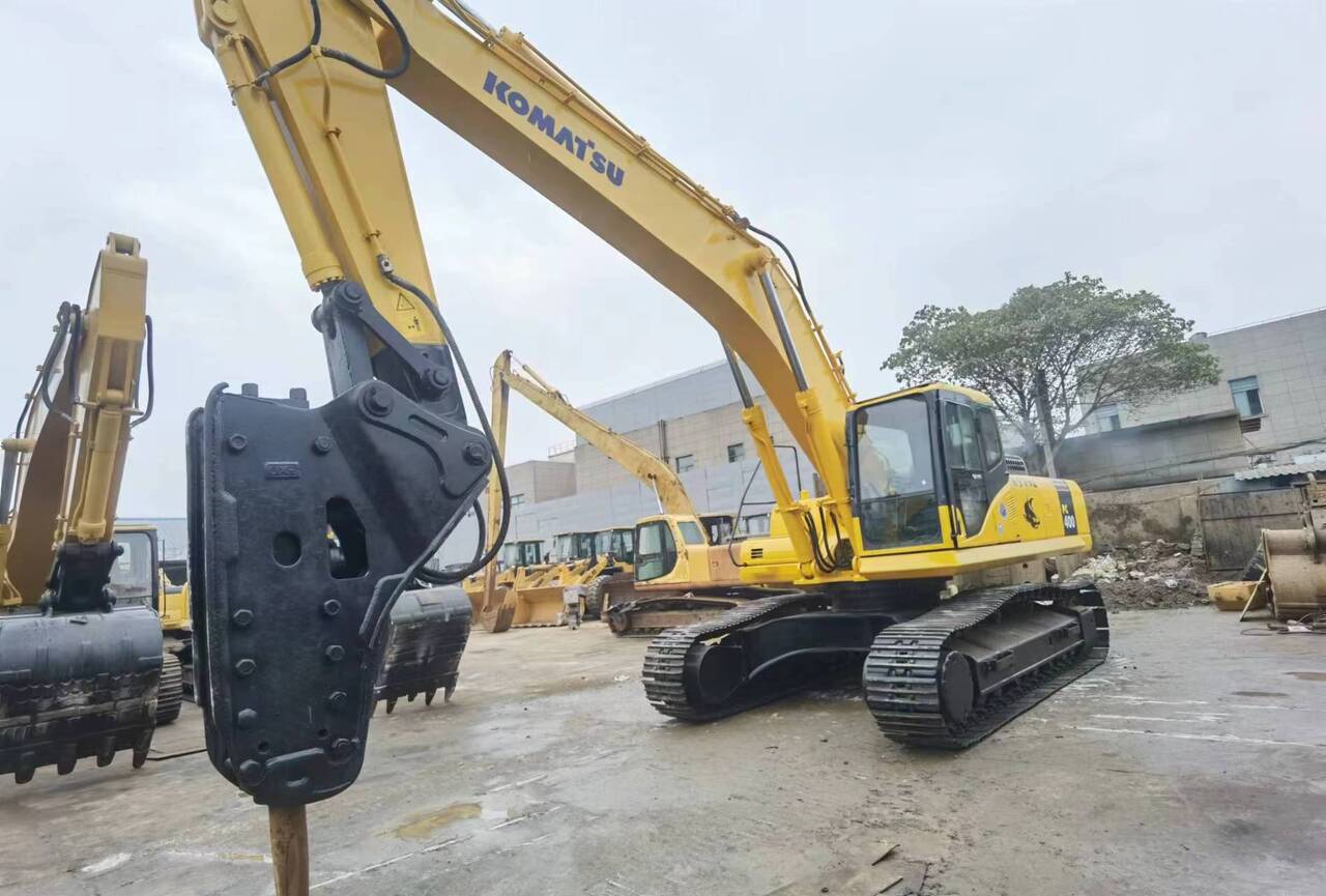 KOMATSU PC400-7 - 크롤러 굴삭기 : 사진 2 KOMATSU PC400-7 - 크롤러 굴삭기 : 사진 2