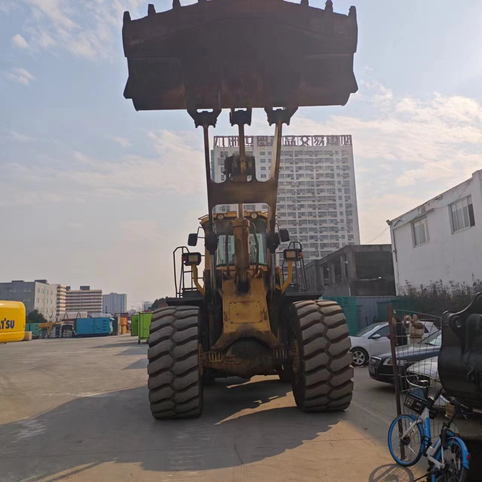 KOMATSU WA600-3 - 휠 로더 : 사진 2 KOMATSU WA600-3 - 휠 로더 : 사진 2