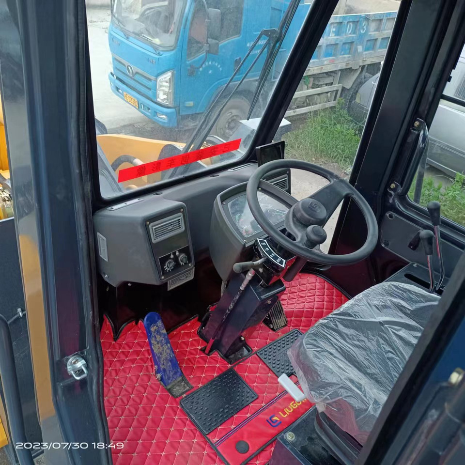 LIUGONG ZL50CN - 휠 로더 : 사진 5 LIUGONG ZL50CN - 휠 로더 : 사진 5