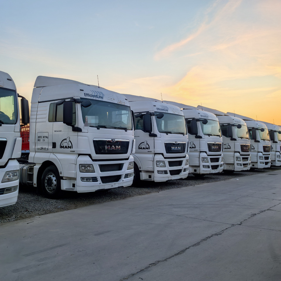 MAN TGX28.480 - 트랙터 유닛 : 사진 2 MAN TGX28.480 - 트랙터 유닛 : 사진 2