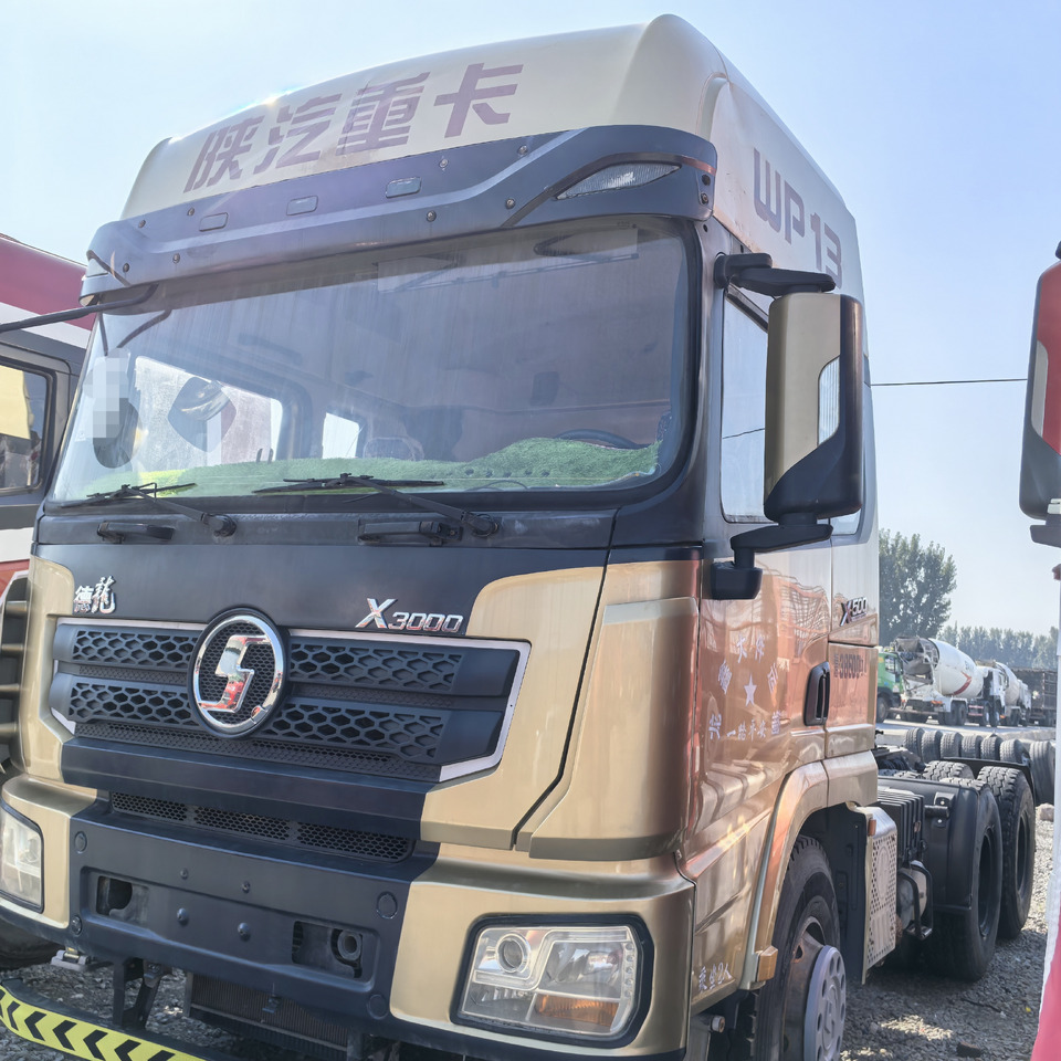 SHACMAN X3000 6x4 - 트랙터 유닛 : 사진 2 SHACMAN X3000 6x4 - 트랙터 유닛 : 사진 2