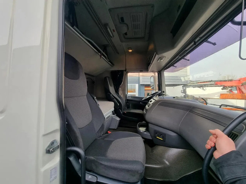 트랙터 유닛 DAF XF 106.440 EURO 6/ Intarder/ Webasto/ ADR / Klima : 사진 8
