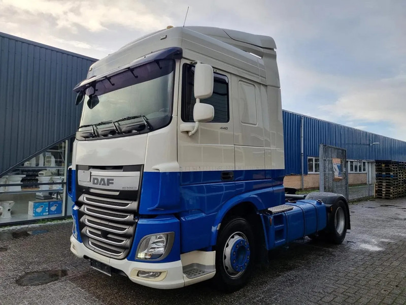 DAF XF 106.440 EURO 6/ Intarder/ Webasto/ ADR / Klima - 트랙터 유닛 : 사진 4 DAF XF 106.440 EURO 6/ Intarder/ Webasto/ ADR / Klima - 트랙터 유닛 : 사진 4