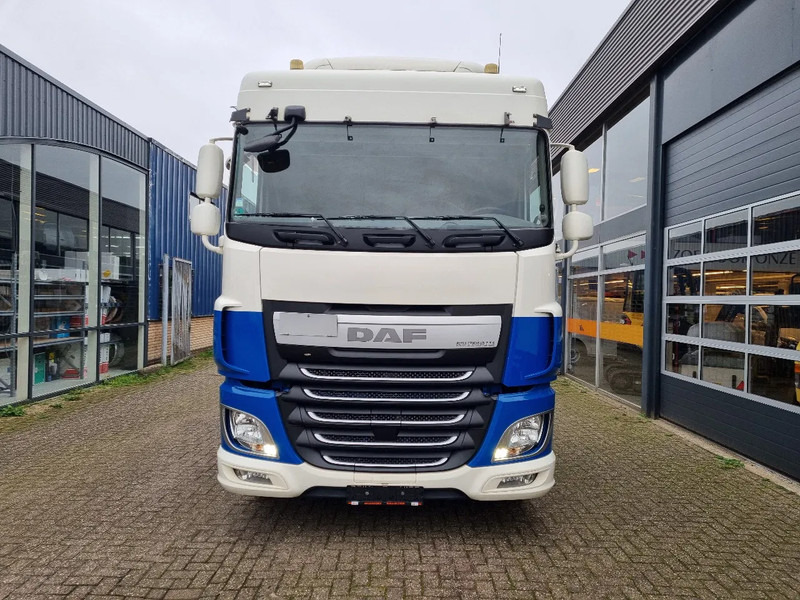 DAF XF 106.440 EURO 6/ Intarder/ Webasto/ ADR / Klima - 트랙터 유닛 : 사진 3 DAF XF 106.440 EURO 6/ Intarder/ Webasto/ ADR / Klima - 트랙터 유닛 : 사진 3