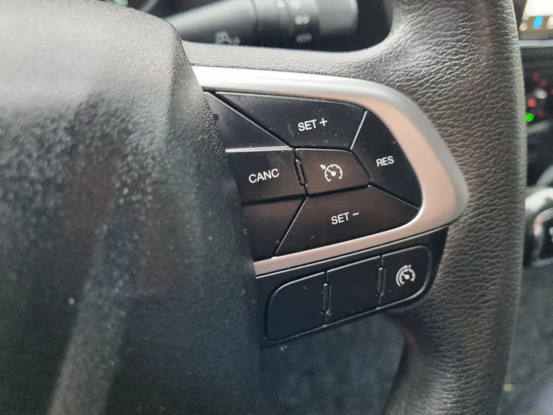 패널 밴 Iveco Daily 40C18 3.0 D L4H2 Maxi GVW 3500 KG Euro 6D : 사진 15