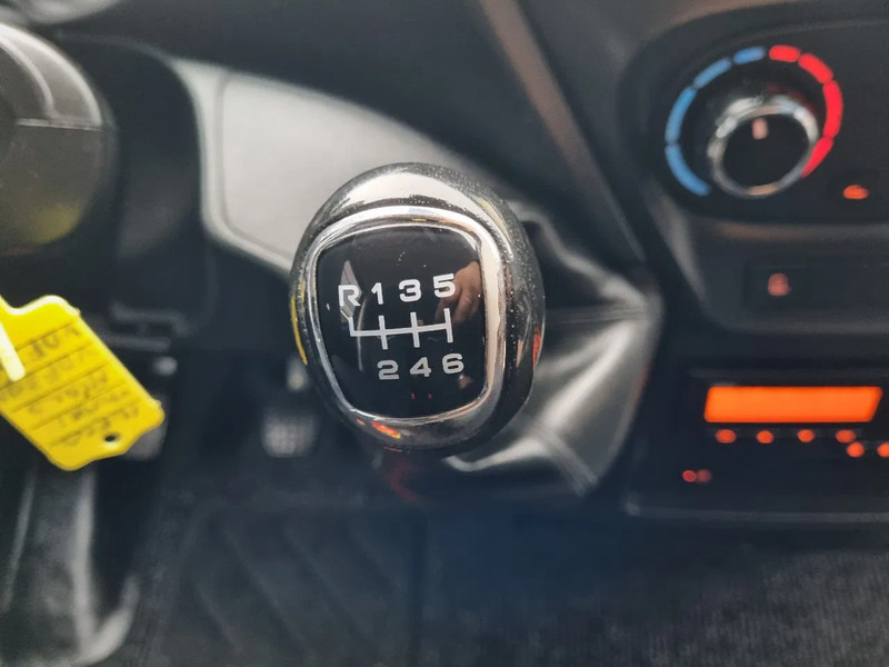 패널 밴 Iveco Daily 40C18 3.0 D L4H2 Maxi GVW 3500 KG Euro 6D : 사진 14